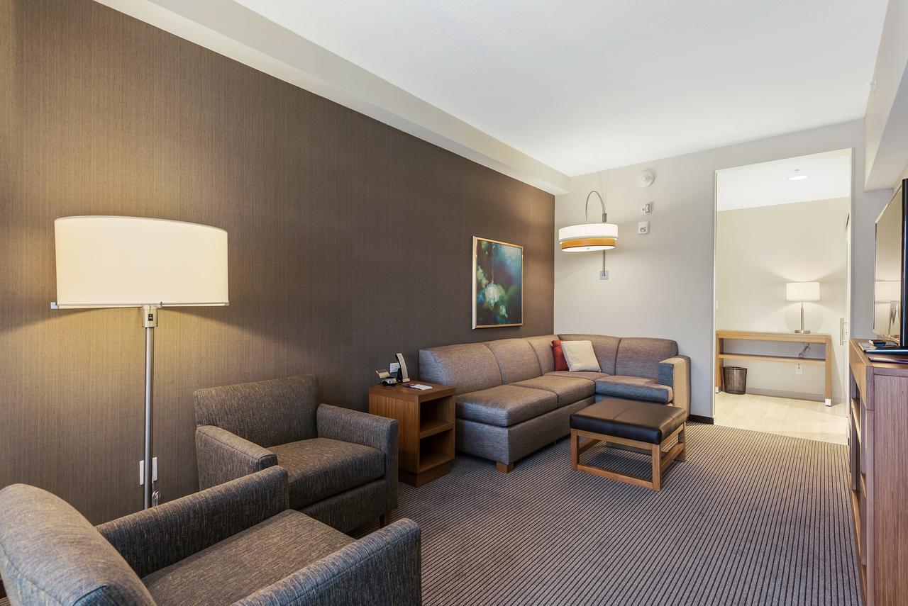 Hyatt Place Tampa/Wesley Chapel Лутц Экстерьер фото
