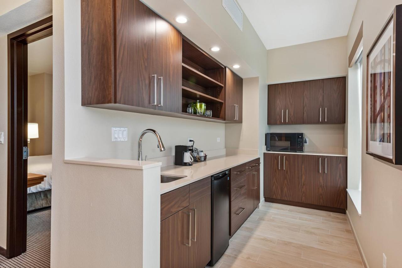 Hyatt Place Tampa/Wesley Chapel Лутц Экстерьер фото